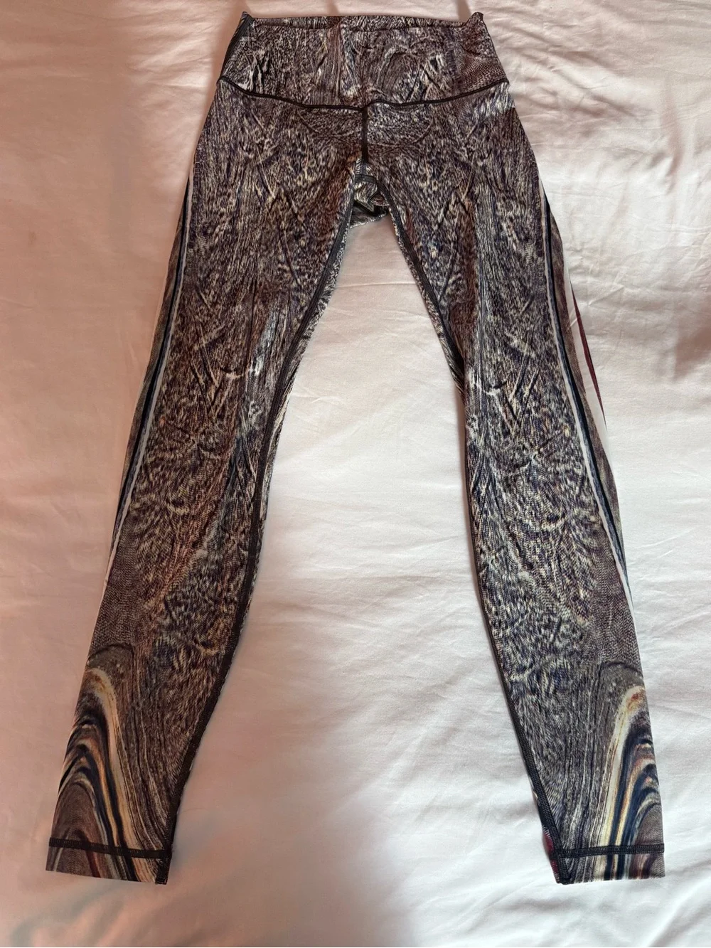 RARE LULULEMON SET - align leggings + sports bra
